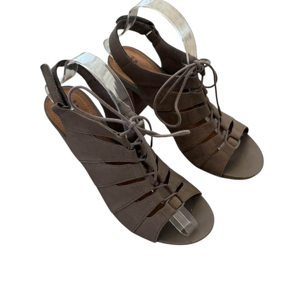 Clarks Banoy Waneta Lace up Sandal, Size 9M
